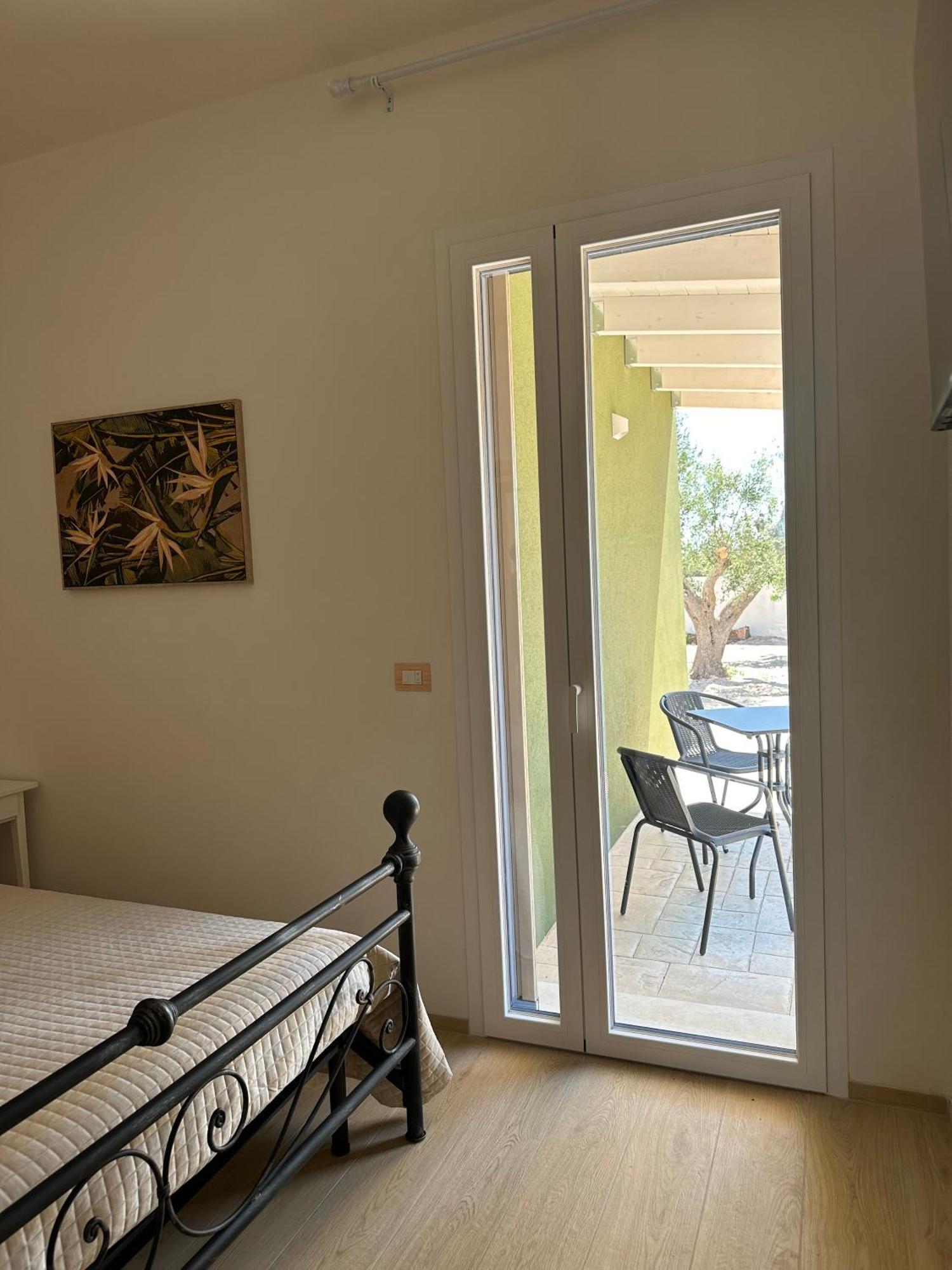 Li Mori Rooms Lizzanello Exterior foto